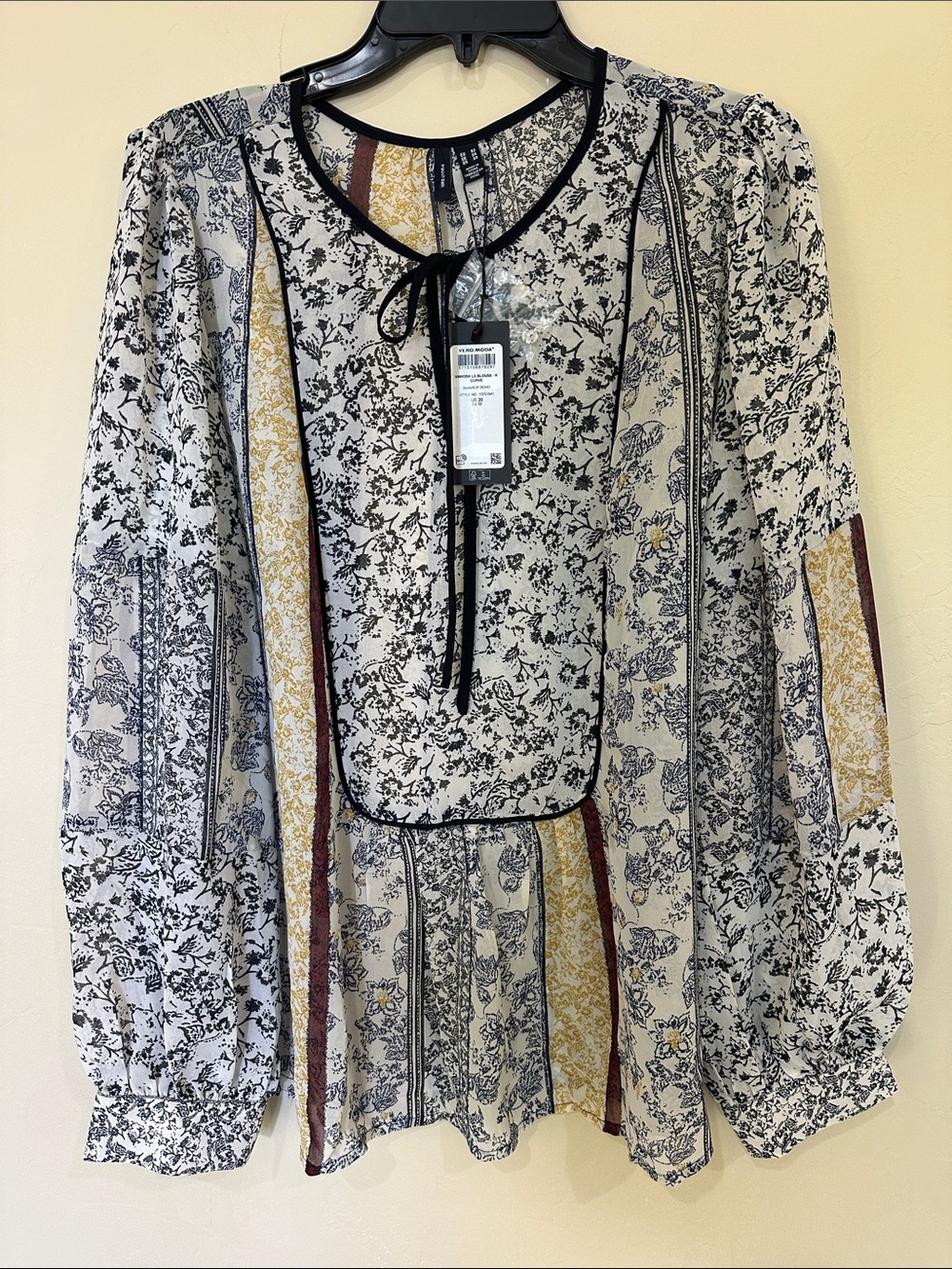 NWT Vero Moda Curve Boho Print Puff Sleeve Blouse US Size 20